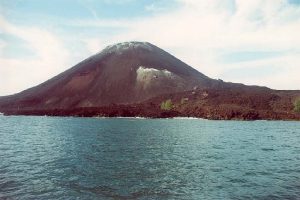 Gunung Krakatau 300x200 16 Tempat Wisata di Banten dan Sekitarnya