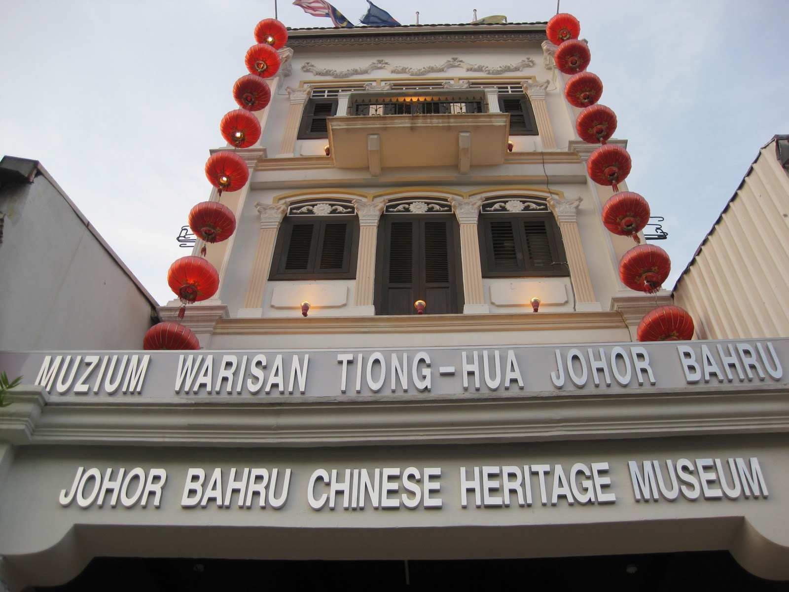 10 Tempat Wisata di Johor Bahru yang Wajib Dikunjungi