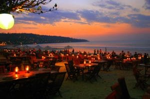 Pantai Jimbaran 300x199 7 Tempat Wisata Pantai di Bali yang Wajib Dikunjungi