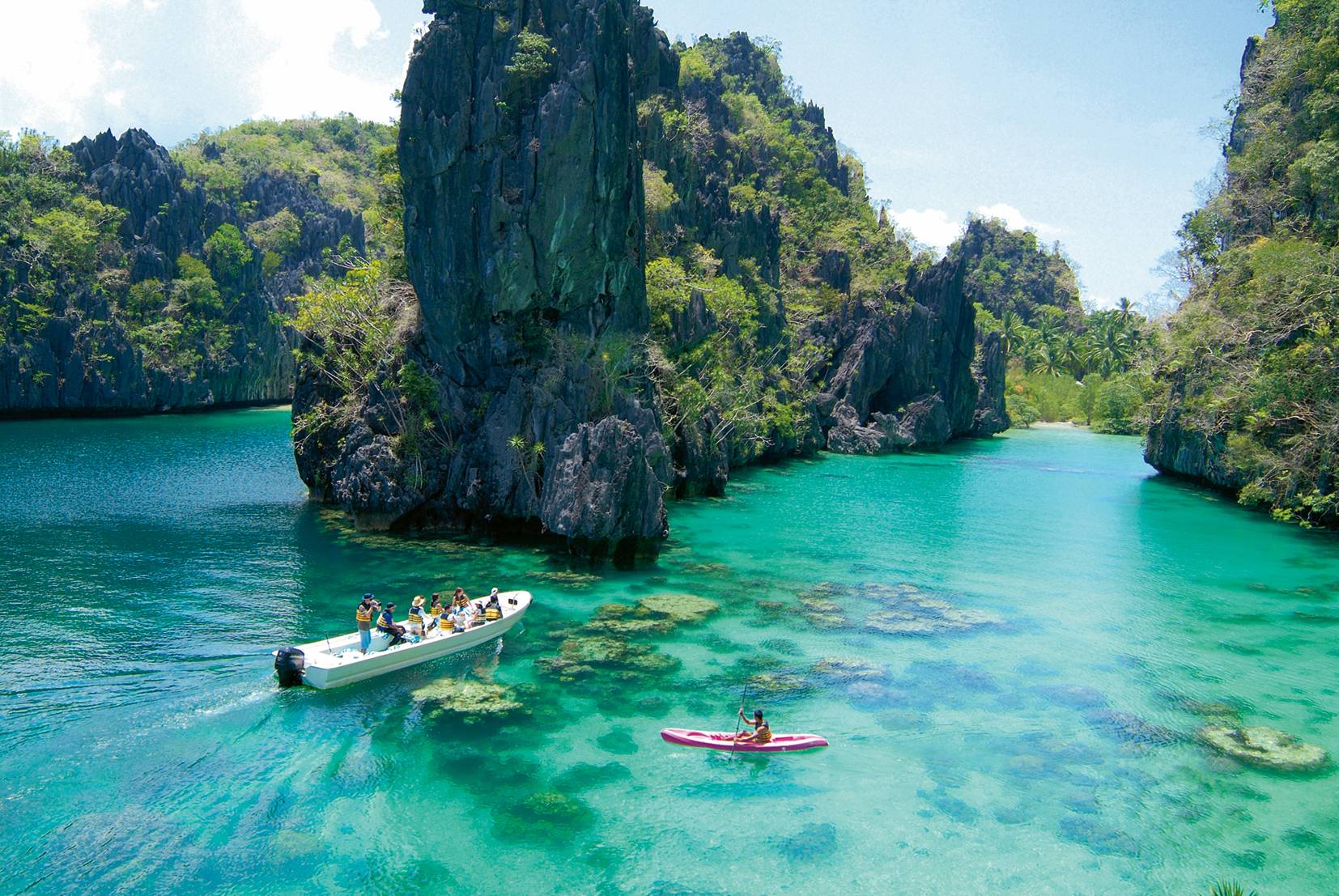 10 Tempat Wisata di Filipina yang Wajib Dikunjungi