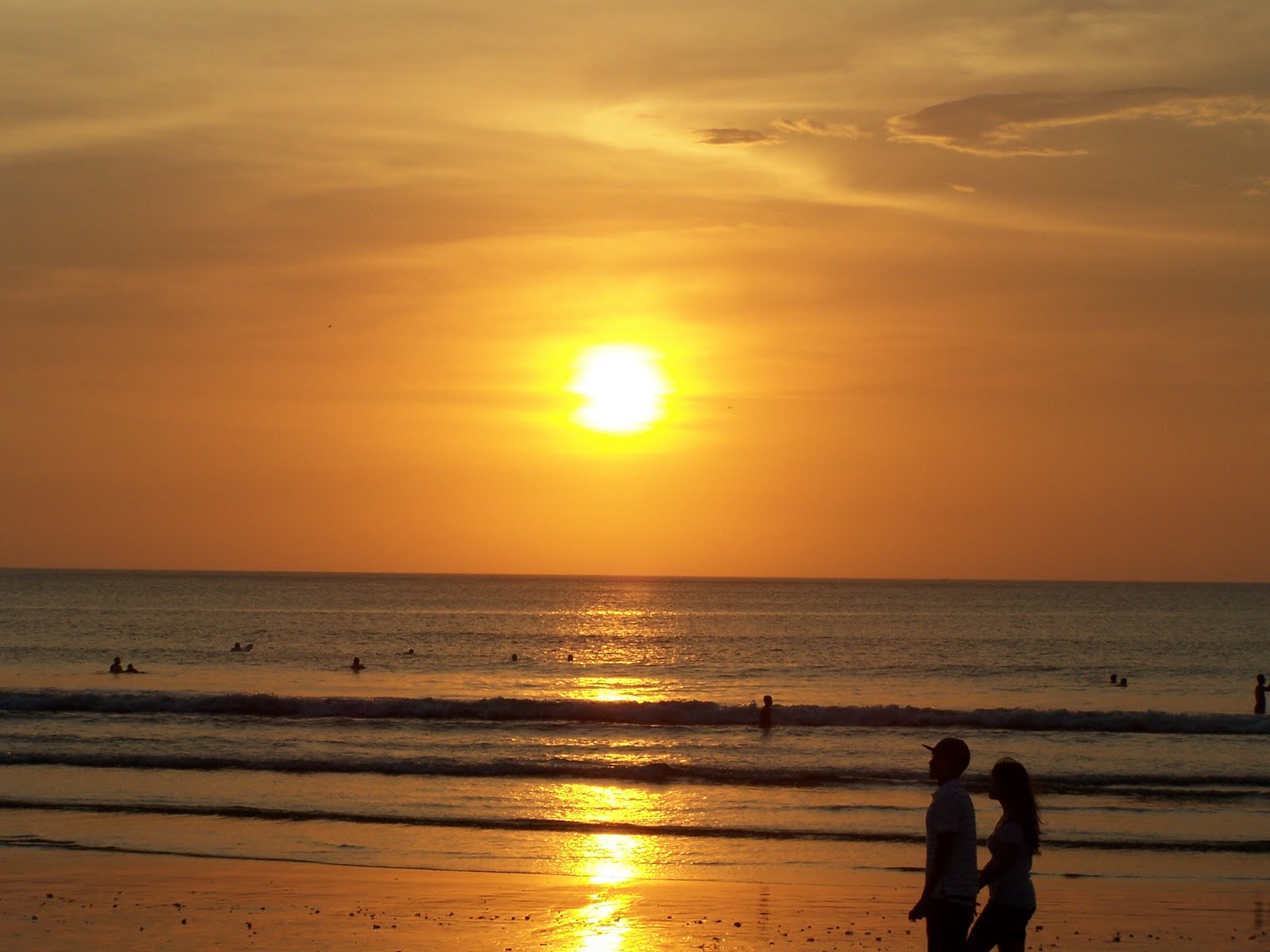 Pantai Kuta Bali - Beberapa Hal yang Bisa Kamu Lakukan Saat ke Sini
