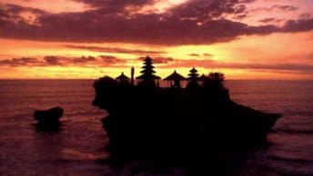 sunset Tanah Lot