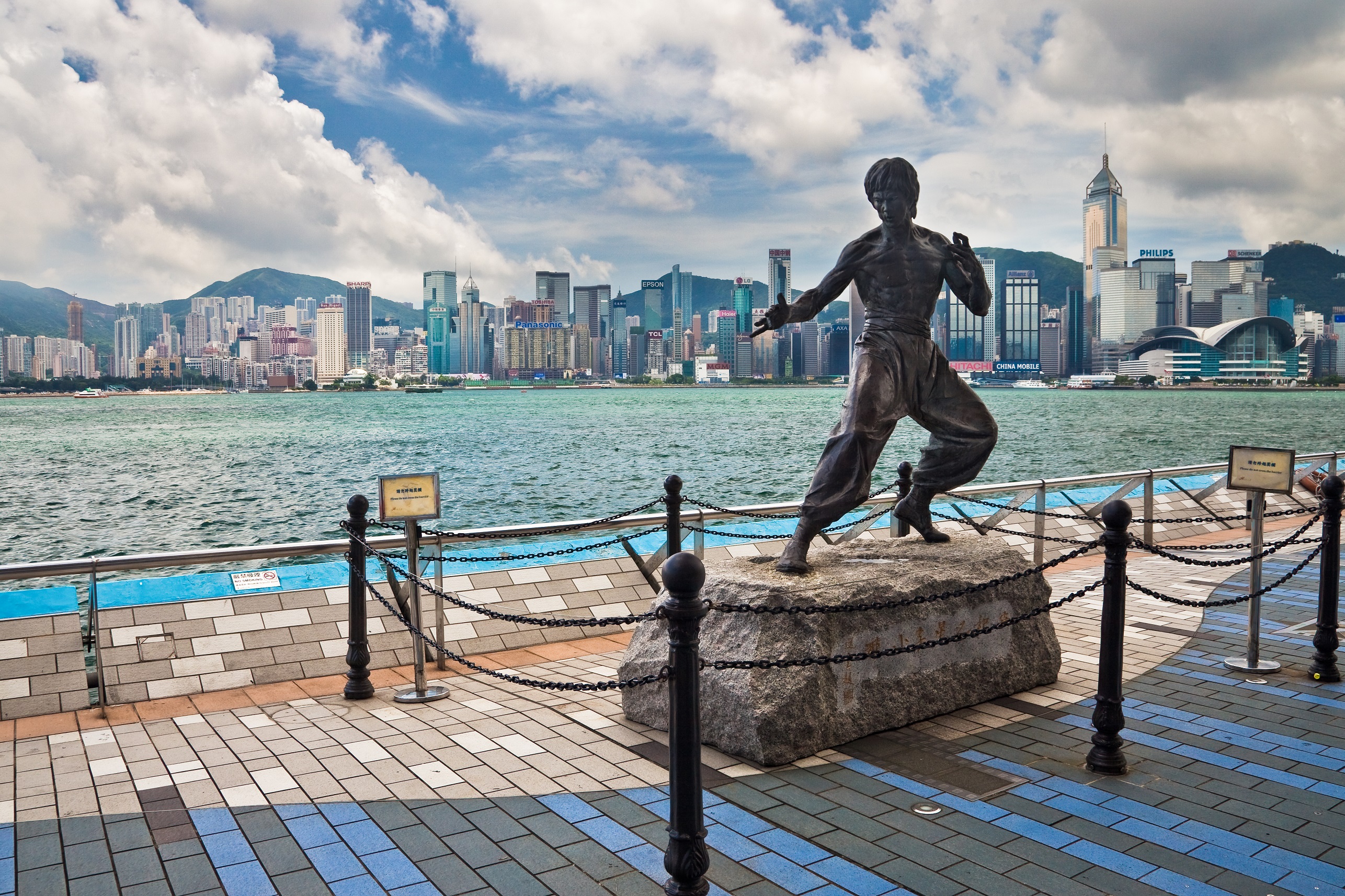 7 Tempat Wisata di Hong Kong yang Wajib Dikunjungi