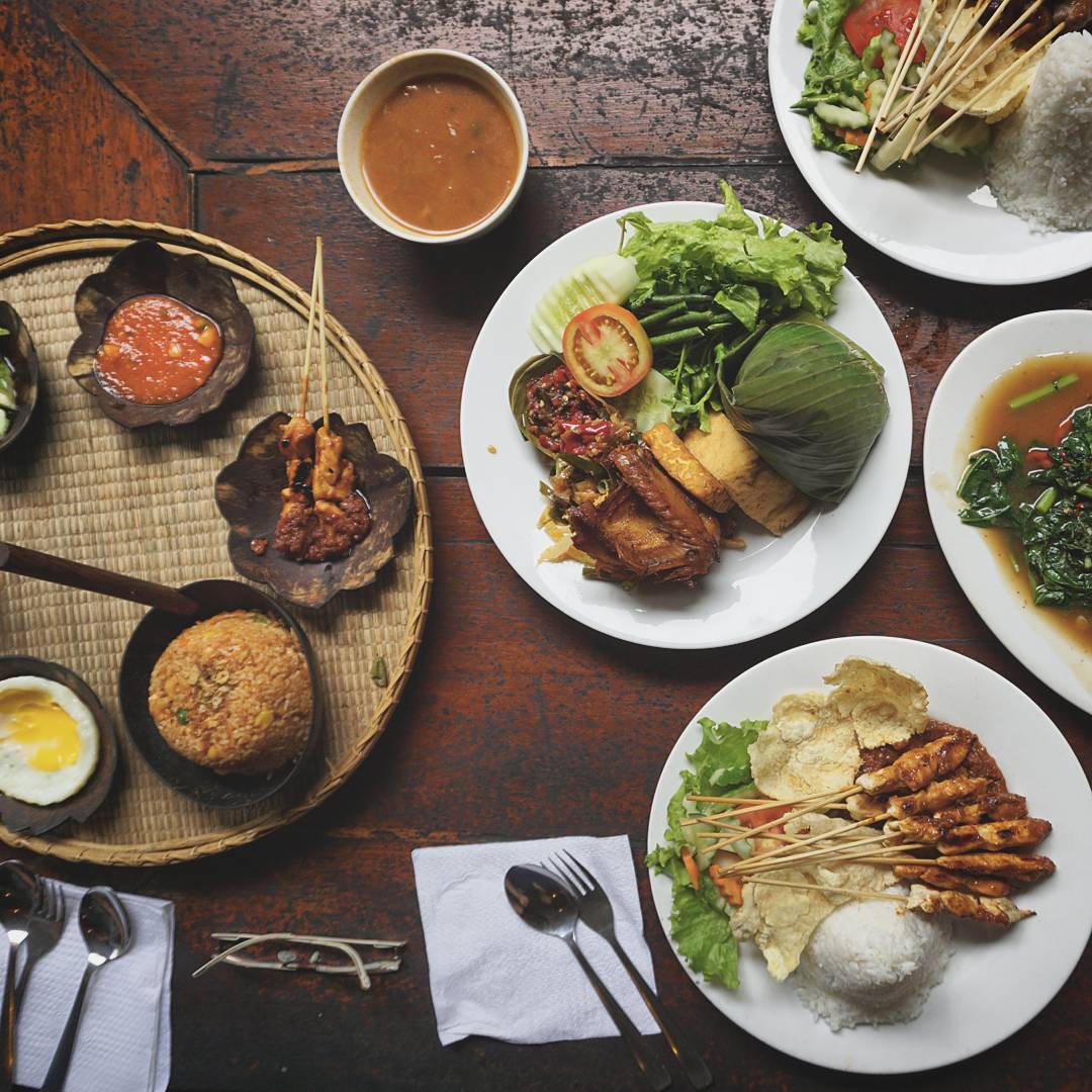 Tempat Wisata Sekaligus Kuliner Di Bandung