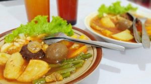Kuliner Solo Dekat Stasiun Balapan: Selat Vien's (myownfoodss)
