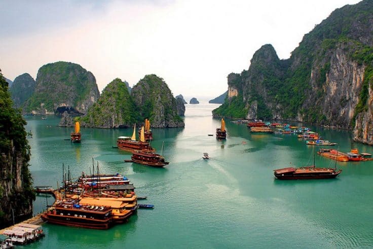 wisata vietnam
