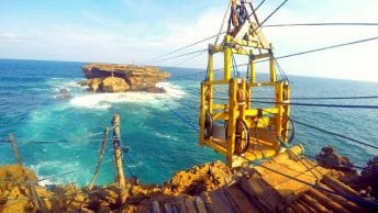 Pantai Timang